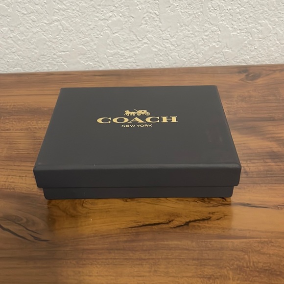 Coach Signature Jacquard Mini Skinny ID Case with Box - Picture 3 of 7